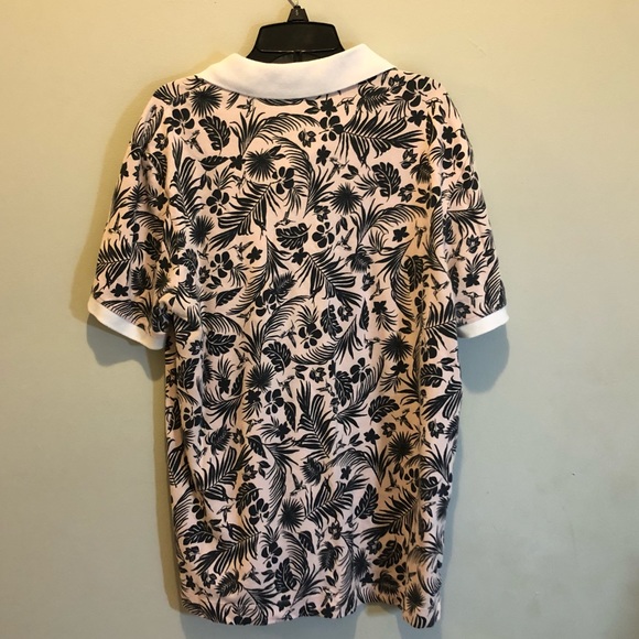 United Colors of Benneton pink shirt - Picture 3 of 4